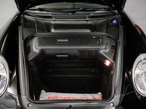 Used 2006 Porsche 911 Carrera S RWD image 34