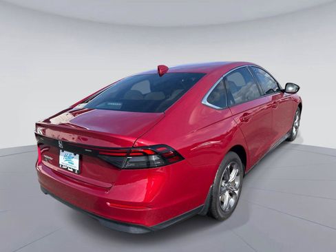 Used 2024 Honda Accord EX image 4