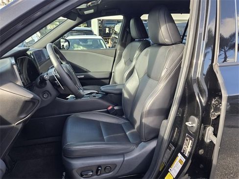 Used 2024 Lexus TX 350 FWD w/ Cold Weather Package image 12