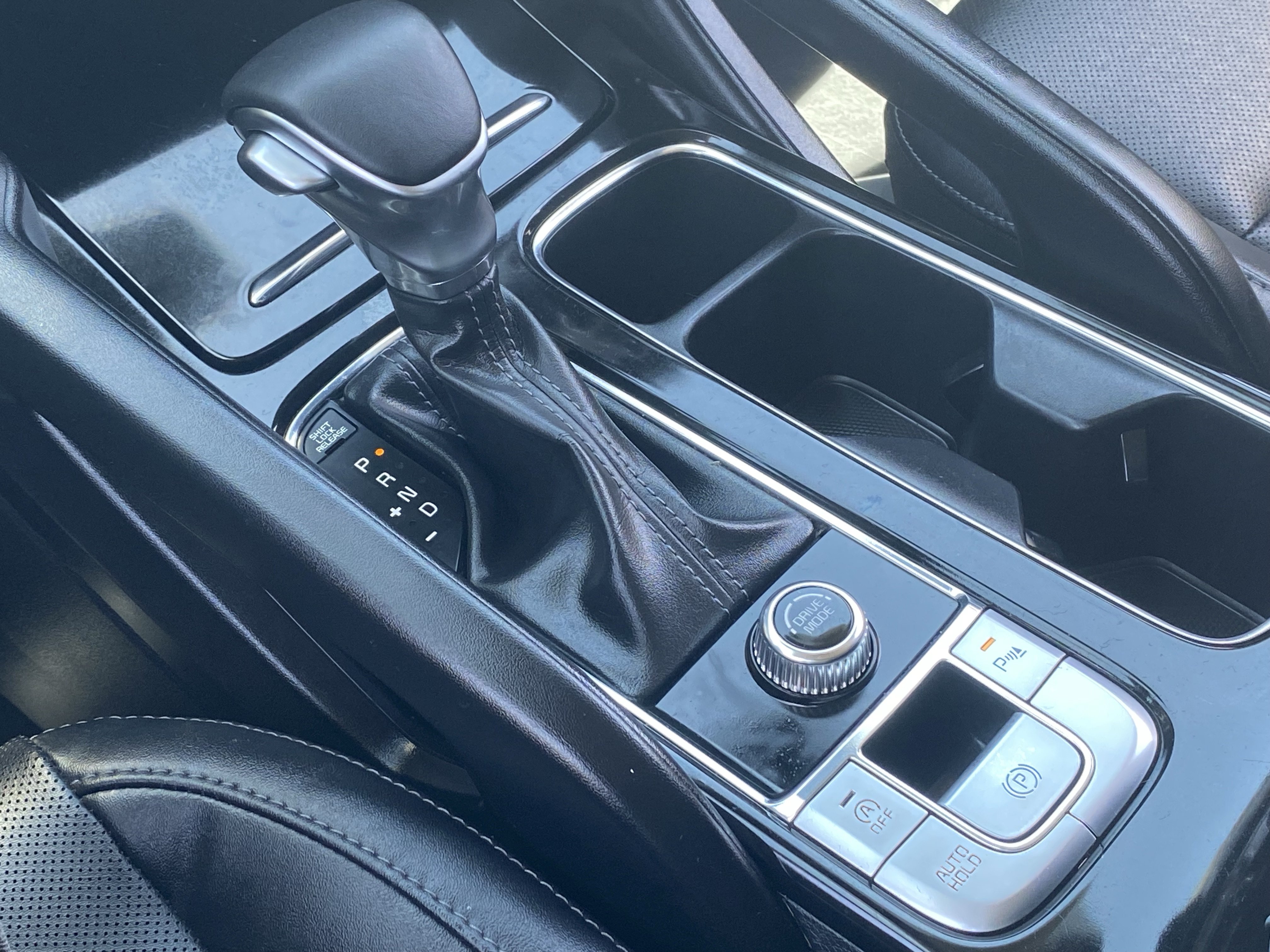 Used 2023 Kia Telluride S FWD image 30