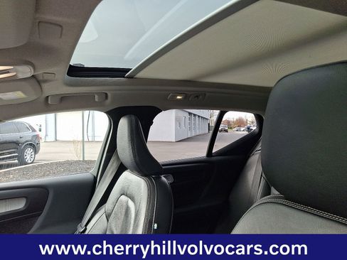 Certified 2023 Volvo XC40 B5 Plus w/ Driver Assist Package image 15