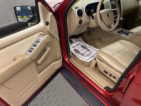 Used 2007 Mercury Mountaineer AWD image 17