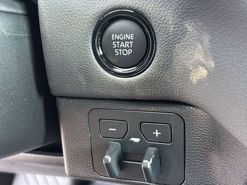 New 2026 Toyota Tundra Limited AWD/4WD image 15