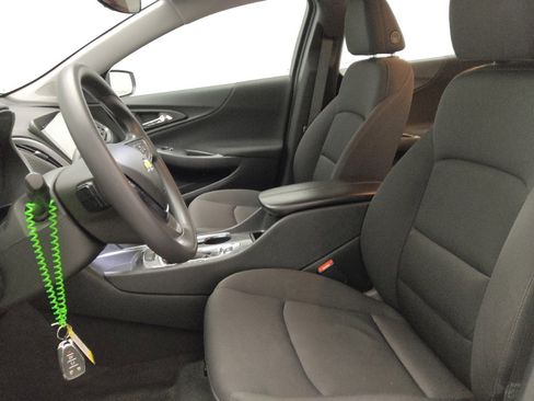 Used 2024 Chevrolet Malibu LT image 17