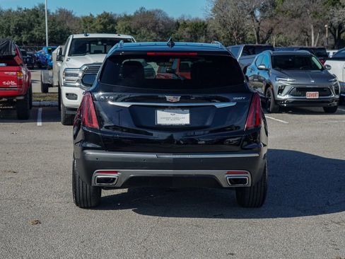 Used 2023 Cadillac XT5 Premium Luxury w/ Technology Package image 7