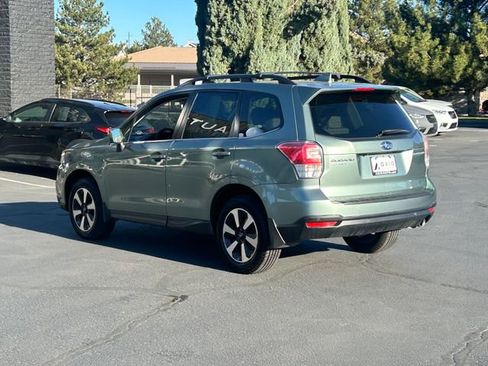 Used 2018 Subaru Forester 2.5i Limited AWD/4WD image 7