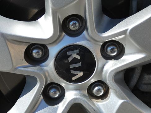 Used 2018 Kia Soul image 22