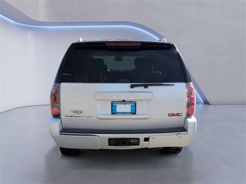 Used 2013 GMC Yukon XL Denali image 8