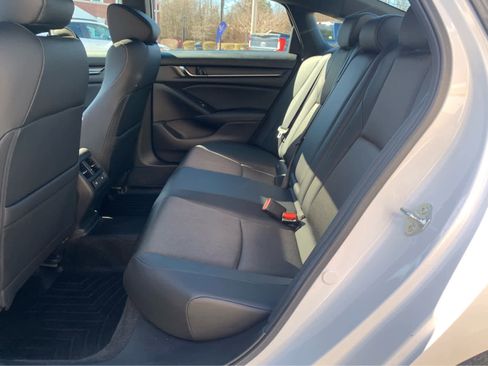 Used 2022 Honda Accord Sport image 24