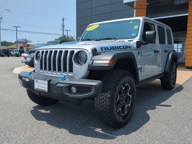 Used 2023 Jeep Wrangler Unlimited Rubicon 4xe w/ Cold Weather Group AWD/4WD image 8