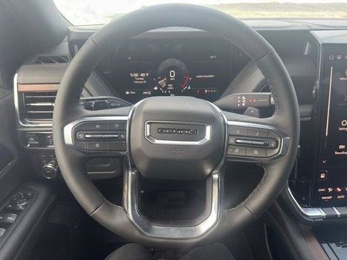 New 2026 GMC Yukon XL Denali w/ LPO, Floor Liner Package image 17