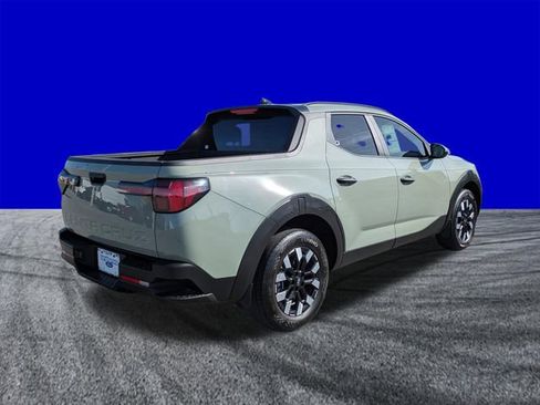Used 2025 Hyundai Santa Cruz SEL FWD image 4