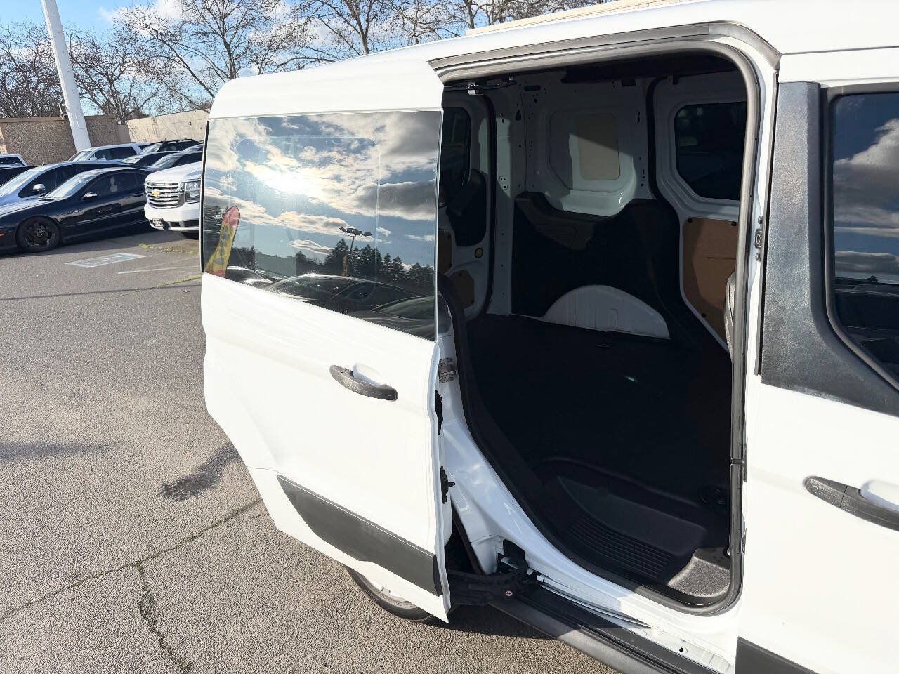 Used 2016 Ford Transit Connect XL FWD image 11