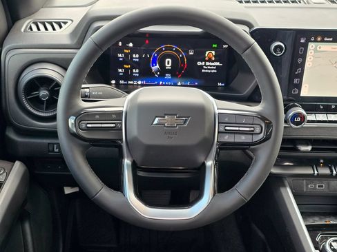 New 2026 Chevrolet Colorado Trail Boss AWD/4WD image 8