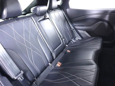 Used 2022 Ford Mustang Mach-E Select image 39