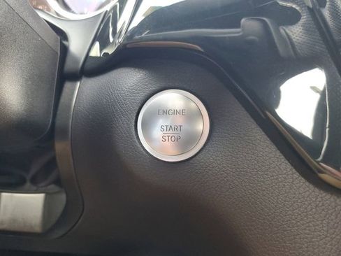 Used 2018 Mercedes-Benz GLE 350 4MATIC image 30