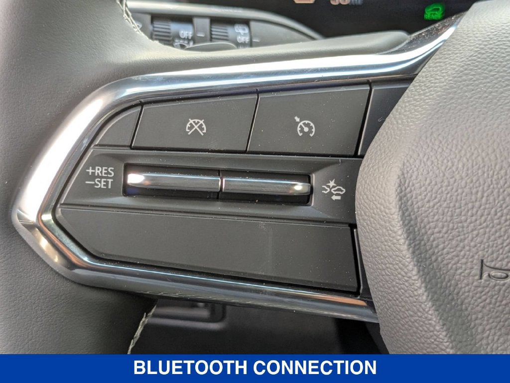 New 2025 Chevrolet Equinox EV LT AWD/4WD image 17
