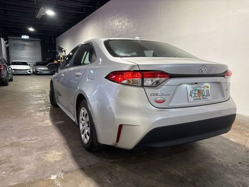 Used 2024 Toyota Corolla LE image 9