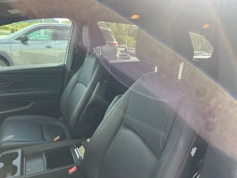 Used 2024 Honda Odyssey Sport image 9
