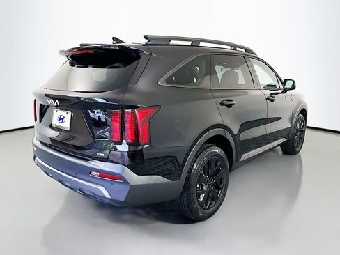 Used 2023 Kia Sorento S AWD/4WD image 5
