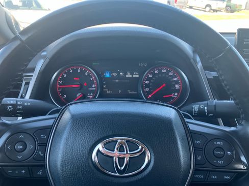 Used 2023 Toyota Camry XSE image 12