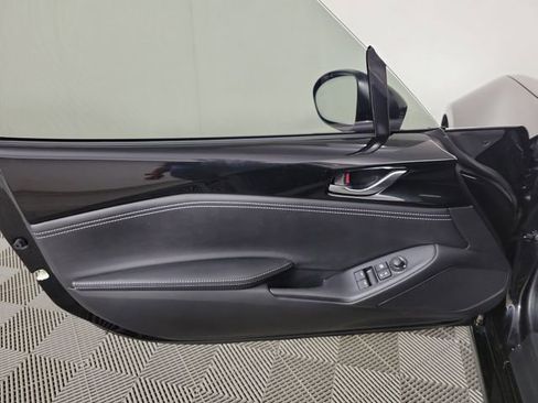 Used 2024 MAZDA MX-5 Miata RF Grand Touring w/ Weather Package image 15