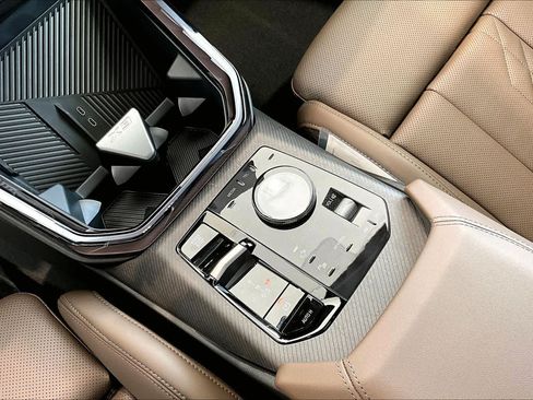 New 2026 BMW X3 xDrive30i w/ Premium Package AWD/4WD image 8