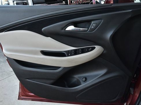 Used 2018 Buick Envision Preferred image 9