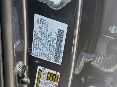 Used 2024 Honda Ridgeline RTL image 37