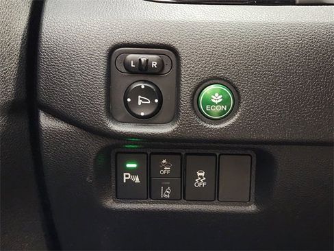 Used 2019 Honda Pilot Touring image 23