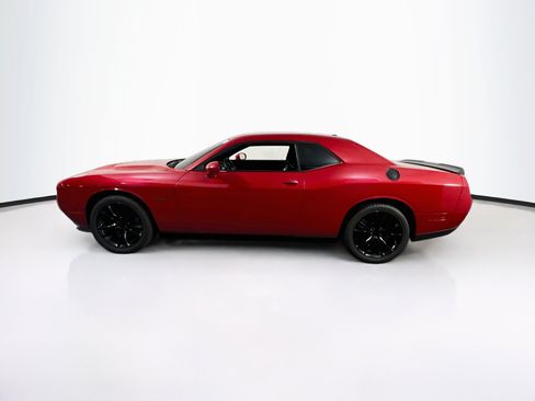 Used 2016 Dodge Challenger R/T w/ Blacktop Package RWD image 8