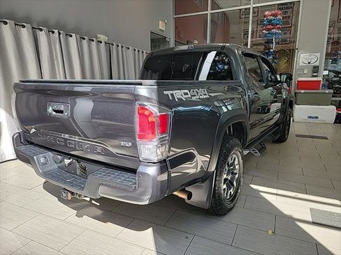 Certified 2020 Toyota Tacoma TRD Off-Road image 7