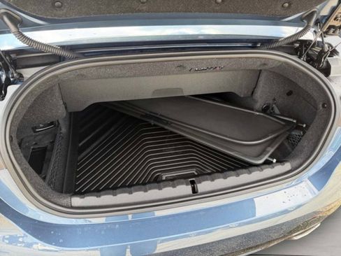 Used 2023 BMW 440i xDrive Convertible w/ Premium Package image 18