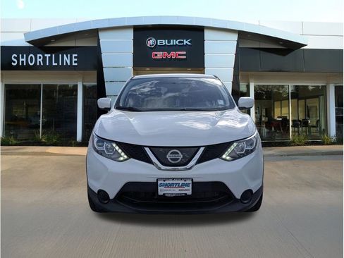 Used 2018 Nissan Rogue Sport S AWD/4WD image 10