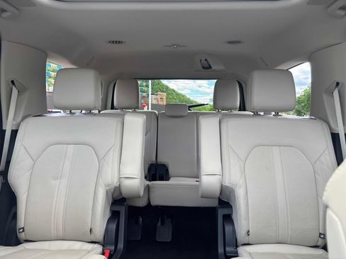 Used 2022 Ford Expedition Platinum AWD/4WD image 21