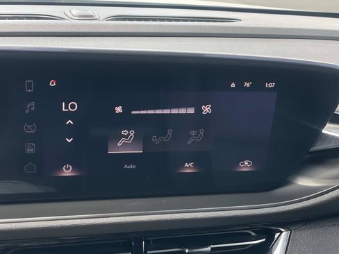 Used 2025 Buick Envista Sport Touring FWD image 15