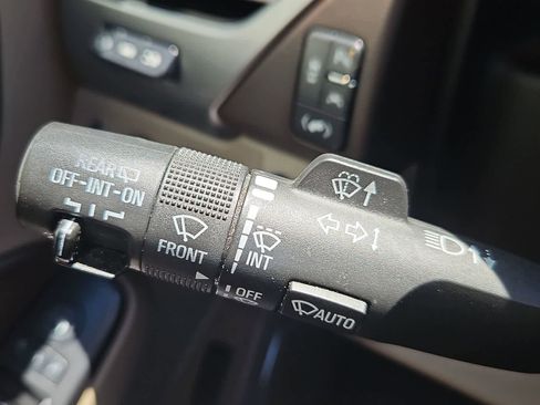 Used 2016 Chevrolet Tahoe LTZ AWD/4WD image 27
