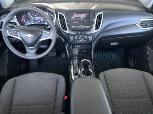 Used 2022 Chevrolet Equinox LT FWD image 12