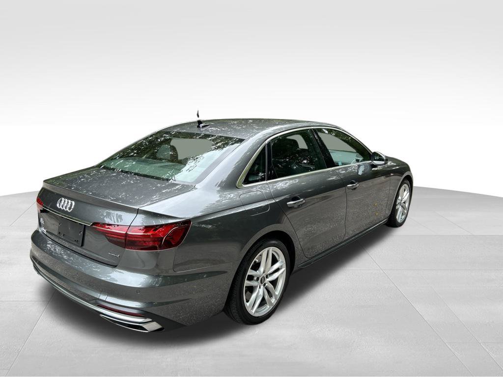 Used 2022 Audi A4 2.0T Premium Plus AWD/4WD image 5