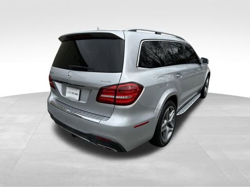 Used 2018 Mercedes-Benz GLS 550 4MATIC image 5