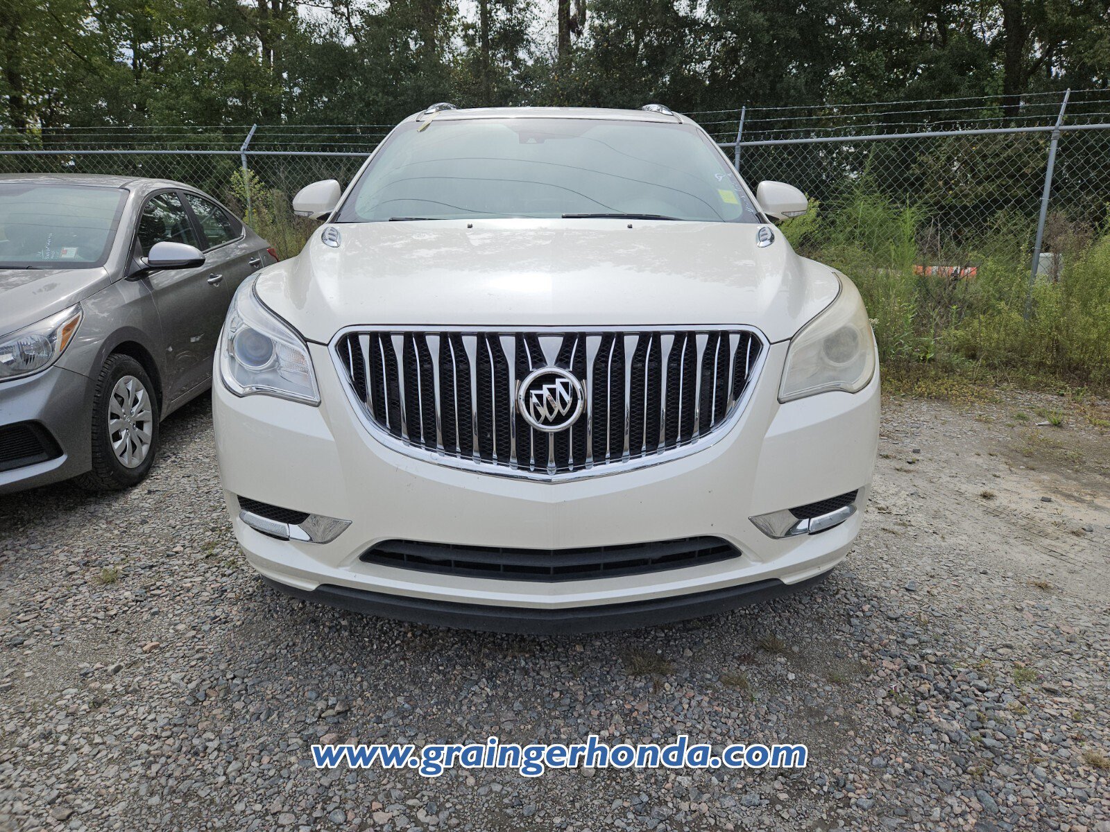 Used 2015 Buick Enclave Premium FWD image 3