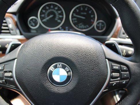 Used 2017 BMW 430i Convertible RWD image 16