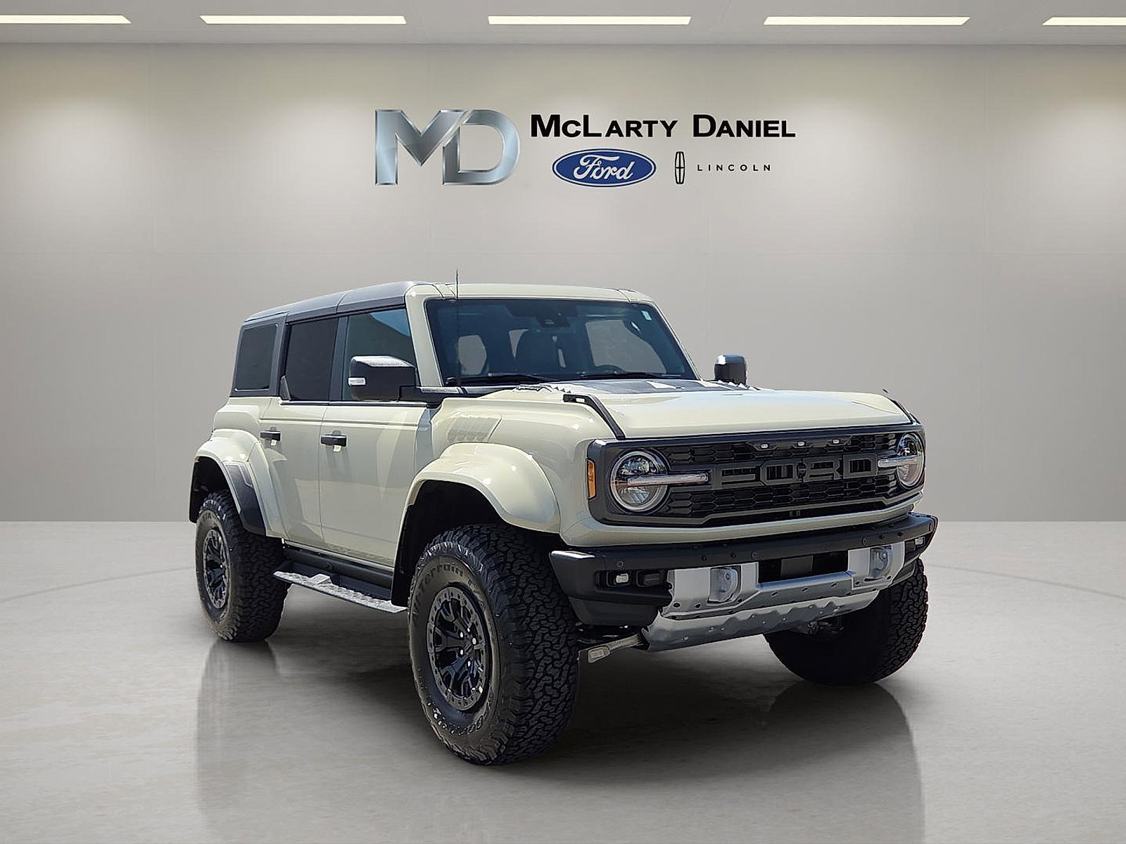 New 2026 Ford Bronco Raptor w/ Interior Carbon Fiber Pack AWD/4WD image 1