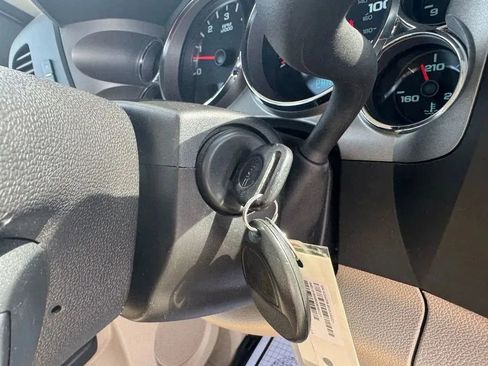 Used 2010 GMC Sierra 1500 SLE w/ Power Pack Plus image 26