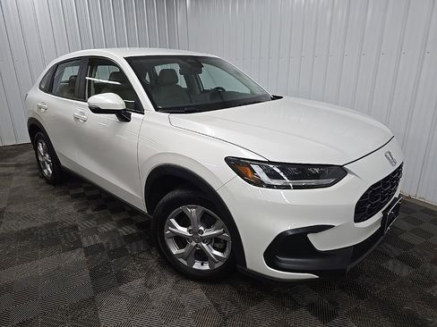 Certified 2025 Honda HR-V LX image 7