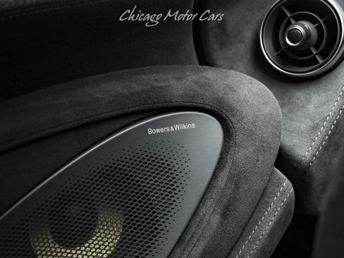 Used 2020 McLaren 620R image 25