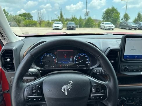 Used 2023 Ford Bronco Sport Outer Banks AWD/4WD image 13