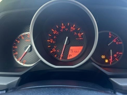 Used 2013 Toyota 4Runner SR5 image 16