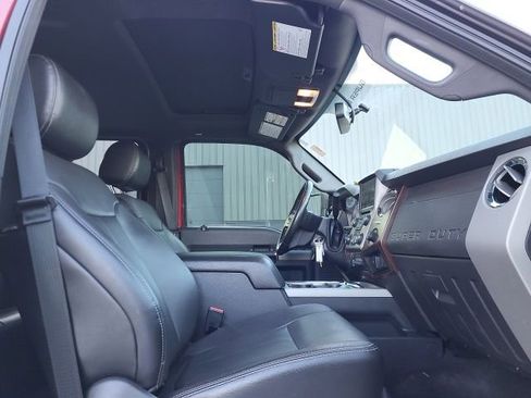 Used 2016 Ford F350 Lariat w/ Lariat Interior Package image 13