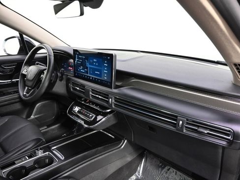 New 2025 Lincoln Corsair Reserve w/ Jet Appearance Package image 14